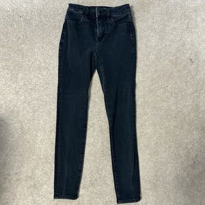 American Eagle 00 black skinny jeans